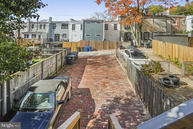 1920 35TH ST NW, Washington, DC 20007