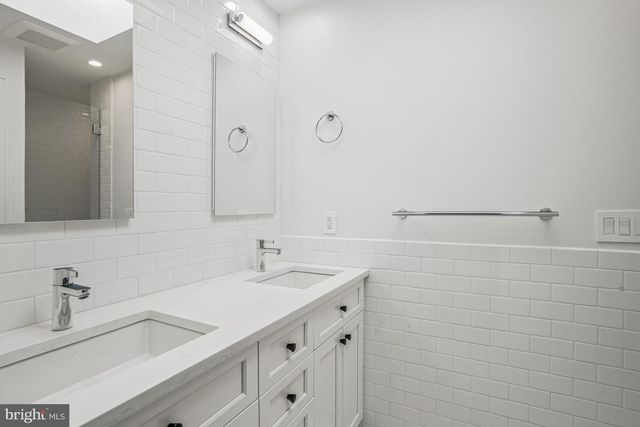 1920 35TH ST NW, Washington, DC 20007