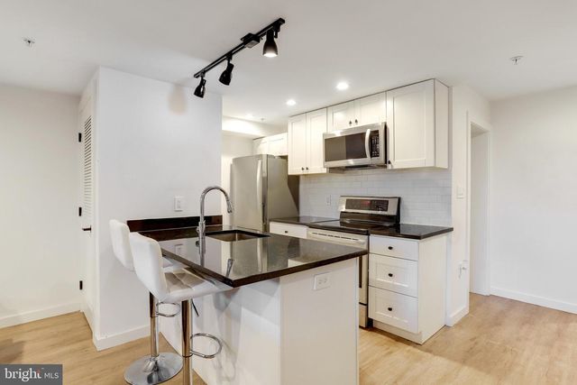 1920 35TH ST NW, Washington, DC 20007