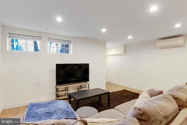 1920 35TH ST NW, Washington, DC 20007