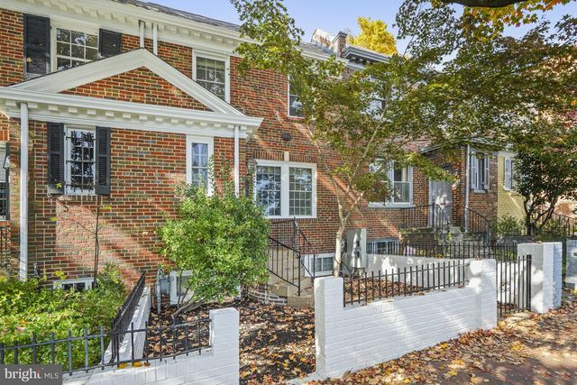 1920 35TH ST NW, Washington, DC 20007