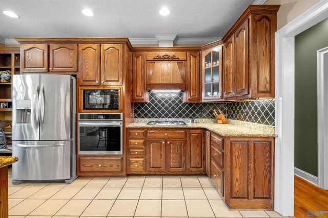 101 Jessica Lane, Gadsden, AL 35903