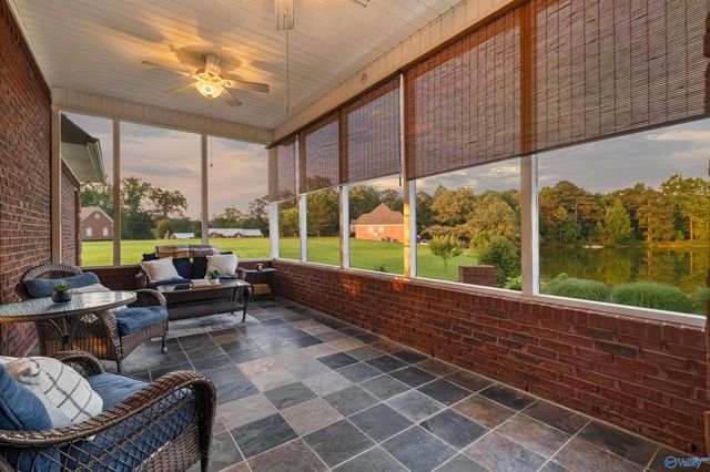 101 Jessica Lane, Gadsden, AL 35903