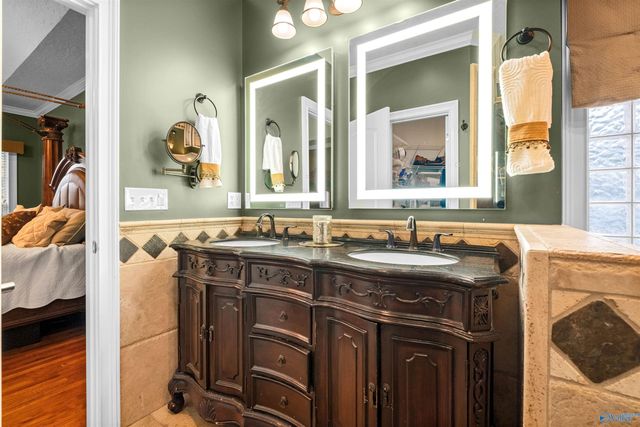 101 Jessica Lane, Gadsden, AL 35903
