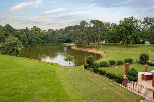 101 Jessica Lane, Gadsden, AL 35903