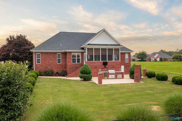 101 Jessica Lane, Gadsden, AL 35903