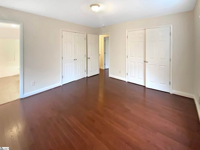 1 Oakleaf Drive, Taylors, SC 29687