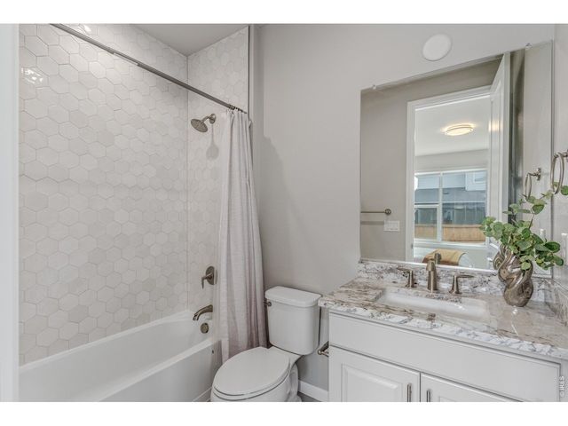 4392 Shivaree St, Timnath, CO 80547