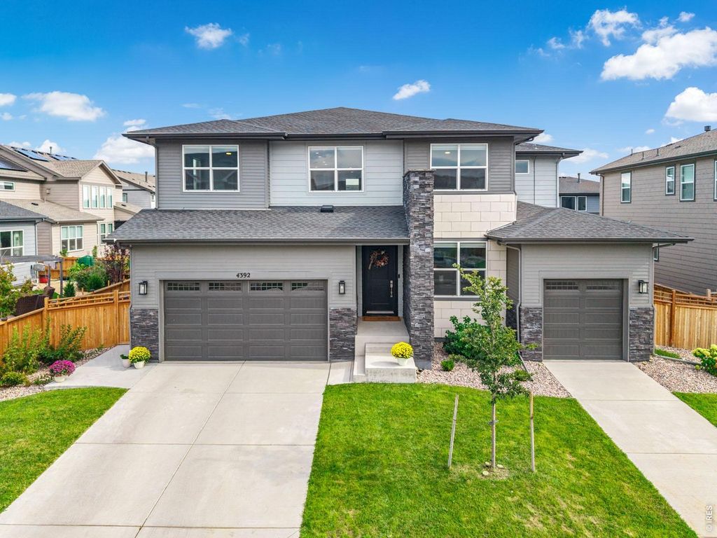 4392 Shivaree St, Timnath, CO 80547