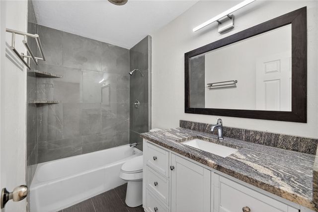 3901 Leonard Dr, Corpus Christi, TX 78410