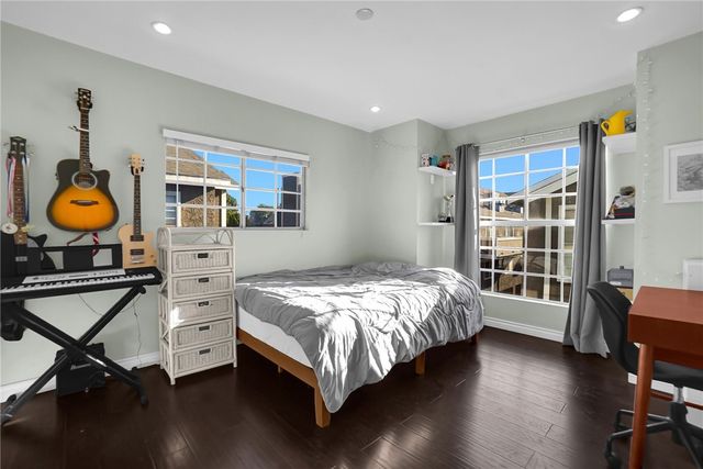 1304 S Mayflower Avenue A, Monrovia, CA 91016