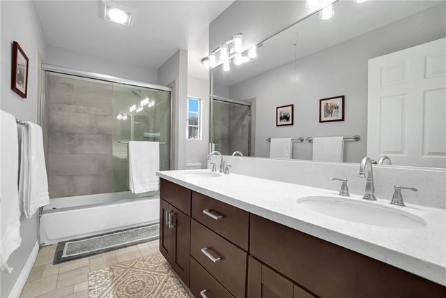 1304 S Mayflower Avenue A, Monrovia, CA 91016