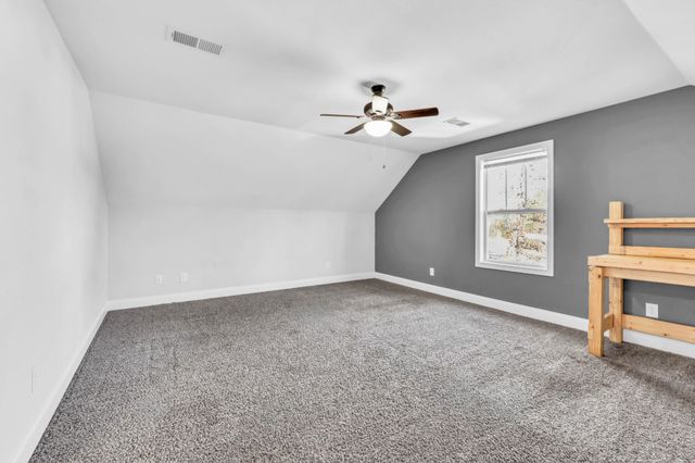 2320 Bearden Rd, Clarksville, TN 37043