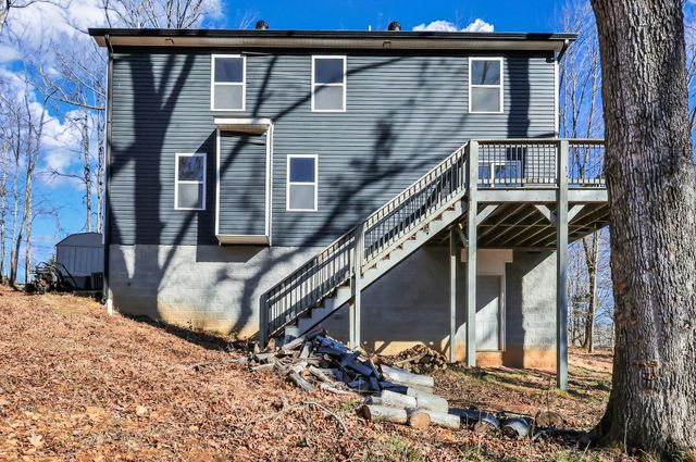 2320 Bearden Rd, Clarksville, TN 37043