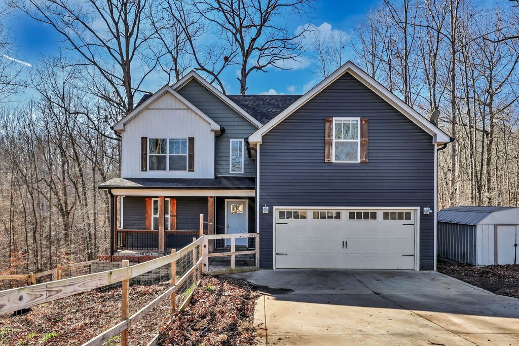 2320 Bearden Rd, Clarksville, TN 37043