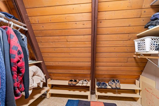 3803 Rainbow Dr, Loon Lake, WA 99148