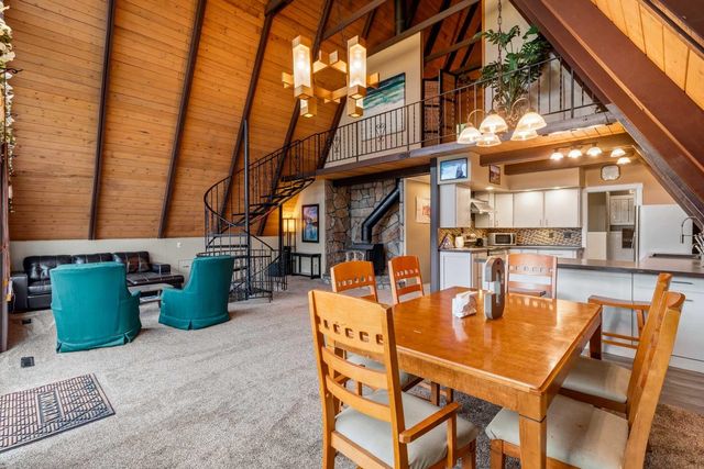 3803 Rainbow Dr, Loon Lake, WA 99148