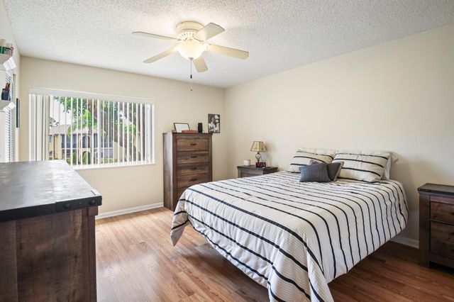 321 Pine Ridge Circle C-2, Greenacres, FL 33463