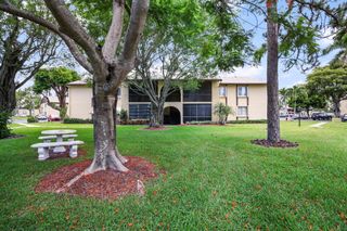 321 Pine Ridge Circle C-2, Greenacres, FL 33463