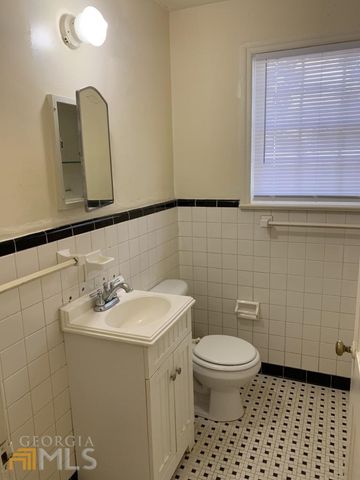 1451 Milledge Avenue, Athens, GA 30605