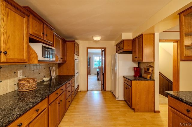 100 Highridge Drive, Syracuse, NY 13215