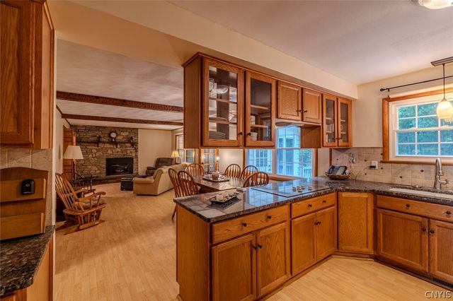 100 Highridge Drive, Syracuse, NY 13215
