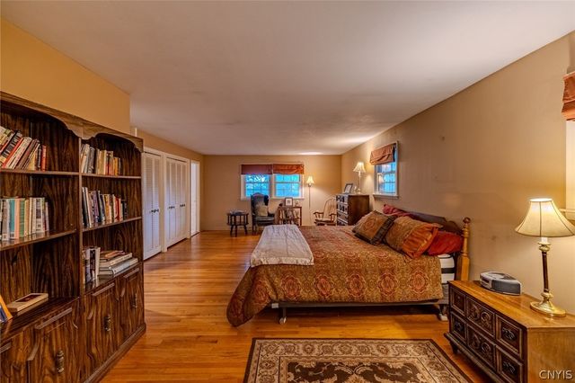 100 Highridge Drive, Syracuse, NY 13215