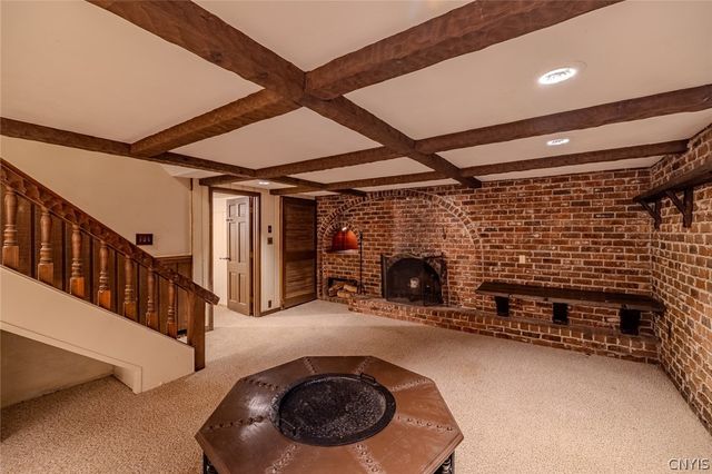 100 Highridge Drive, Syracuse, NY 13215