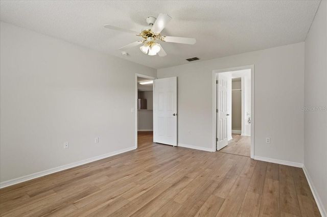 372 LAKE DAISY CIR, Winter Haven, FL 33884