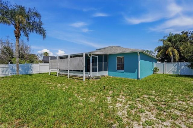 372 LAKE DAISY CIR, Winter Haven, FL 33884