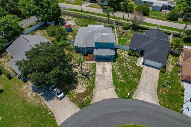 372 LAKE DAISY CIR, Winter Haven, FL 33884