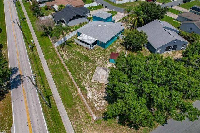 372 LAKE DAISY CIR, Winter Haven, FL 33884