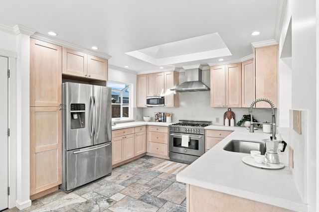 2930 Jefferson Avenue, Redwood City, CA 94062