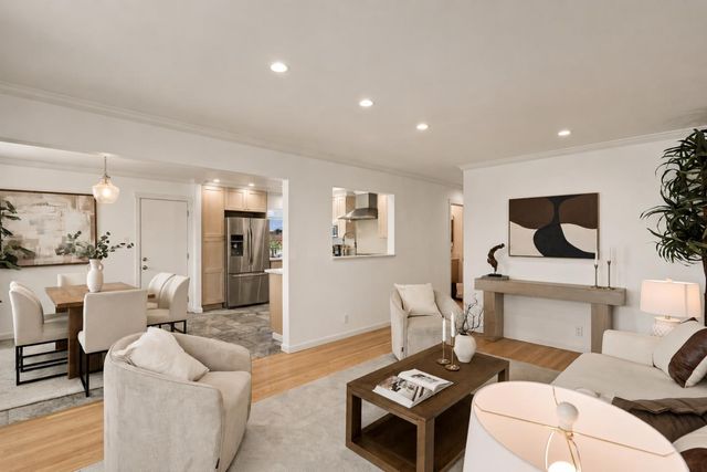 2930 Jefferson Avenue, Redwood City, CA 94062