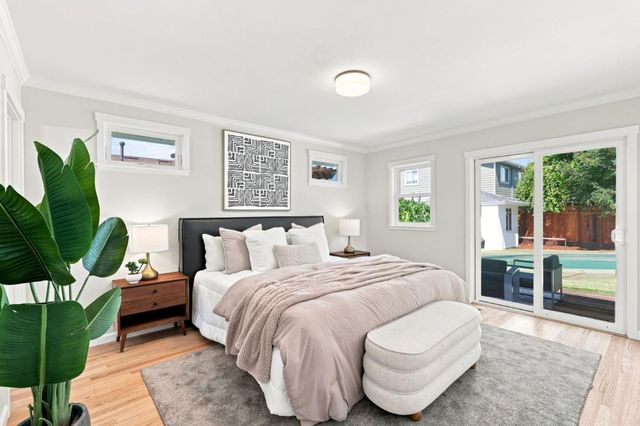 2930 Jefferson Avenue, Redwood City, CA 94062