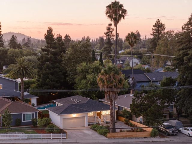 2930 Jefferson Avenue, Redwood City, CA 94062