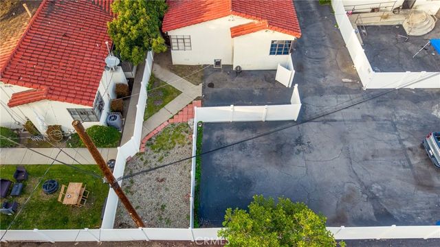 176 W Orange Grove, Pomona, CA 91768
