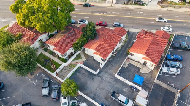 176 W Orange Grove, Pomona, CA 91768