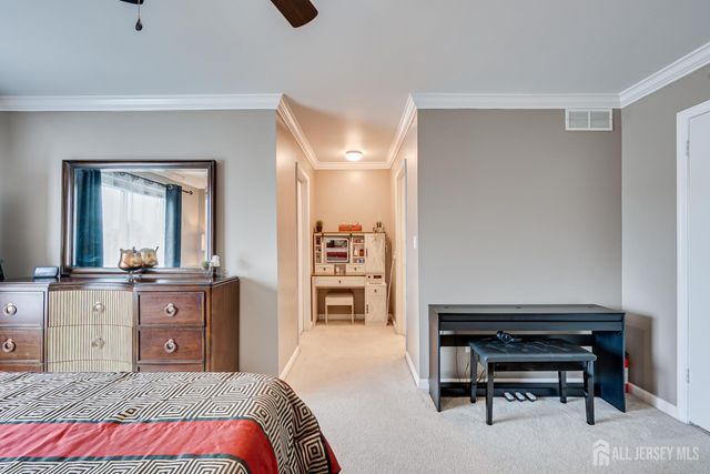 87 Brookview Circle, Jamesburg, NJ 08831