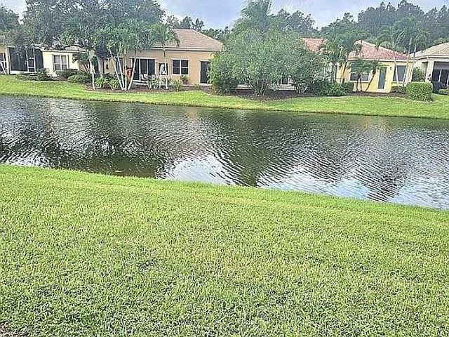 9535 E MAIDEN COURT, Vero Beach, FL 32963