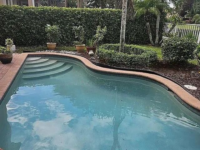 9535 E MAIDEN COURT, Vero Beach, FL 32963