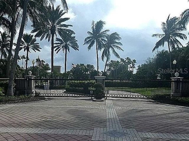 9535 E MAIDEN COURT, Vero Beach, FL 32963