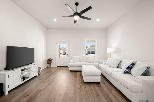 28346 Middlebrook Way, Denham Springs, LA 70726