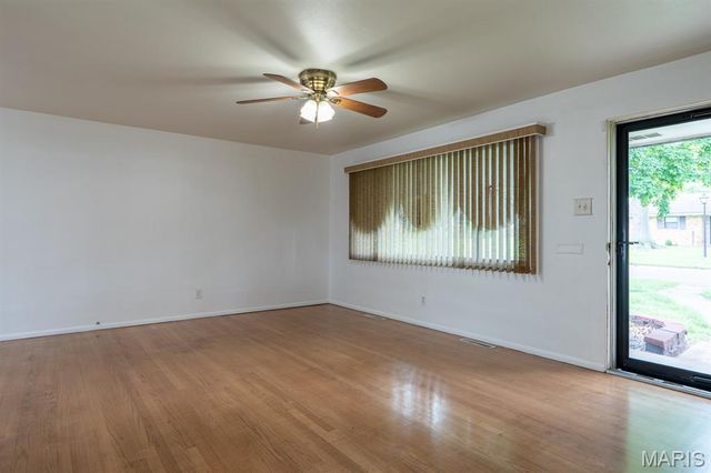 232 Springdale Drive, Belleville, IL 62223