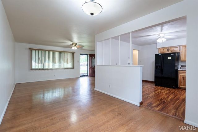 232 Springdale Drive, Belleville, IL 62223