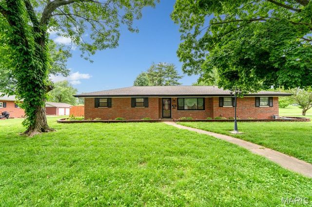 232 Springdale Drive, Belleville, IL 62223