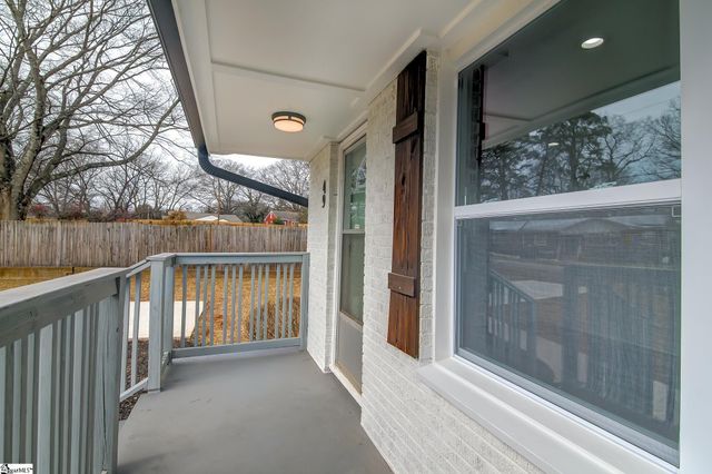 49 Tuskegee Avenue, Greenville, SC 29607