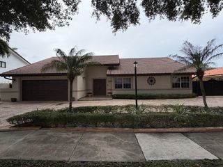 16820 NW 80th Court, Hialeah, FL 33016