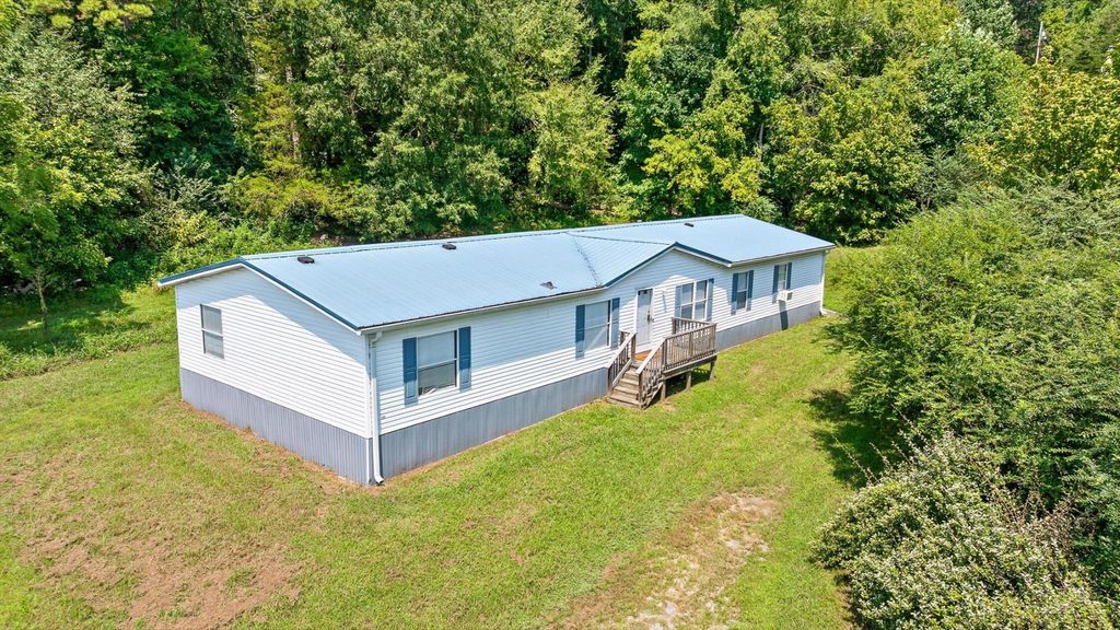 900 Jordan Road, Decatur, TN 37322