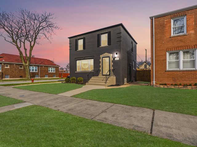 600 E 87th Place, Chicago, IL 60619